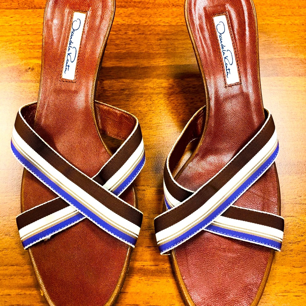 Oscar De La Renta slides, size 38. Purple and tan.